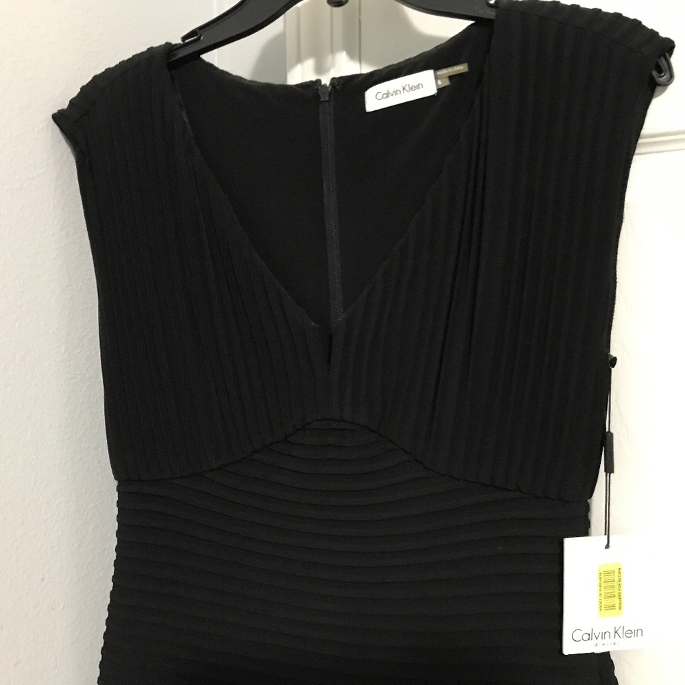 BARGAIN! Pretty Little Black Dress